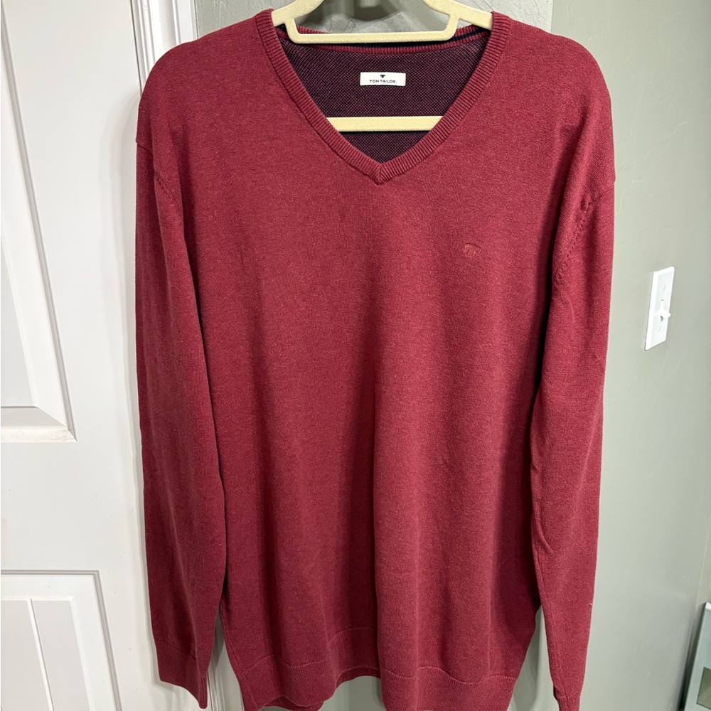 Classic Maroon V-Neck Sweater for Men